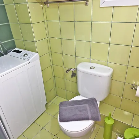 Lägenhet F15teen Urban Living