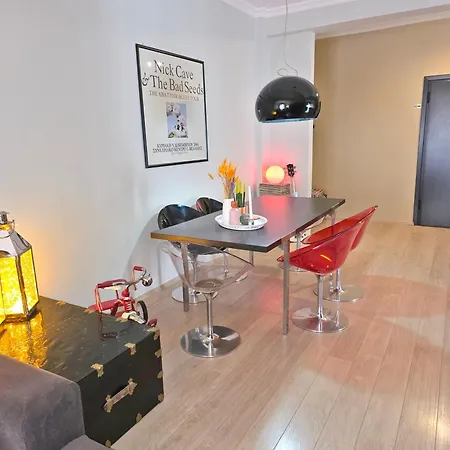 Lägenhet F15teen Urban Living