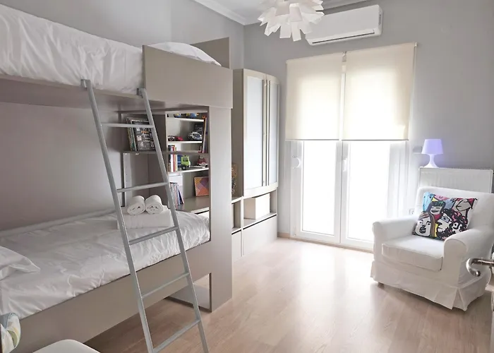 F15teen Urban Living Apartmán *